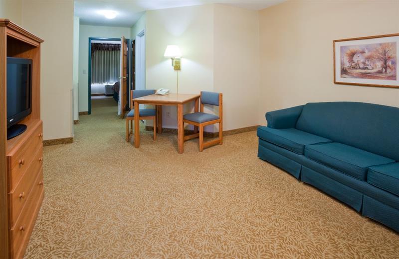 Country Inn & Suites By Radisson, Detroit Lakes, Mn Exterior photo