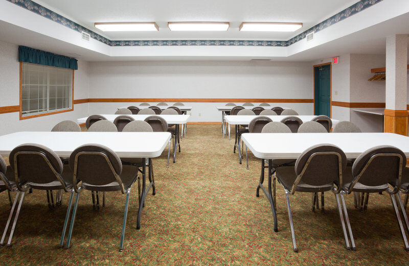 Country Inn & Suites By Radisson, Detroit Lakes, Mn Exterior photo