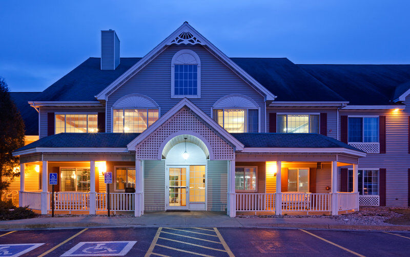 Country Inn & Suites By Radisson, Detroit Lakes, Mn Exterior photo